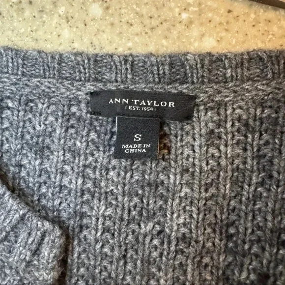 Ann Taylor Small Sweater Open-Front Cardigan 3/4 Sleeve Merino Wool Blend Gray - Picture 3 of 6